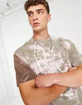 Свободная коричневая футболка ASOS DESIGN в тон галстуку