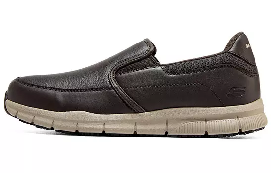 Свободная посадка Кроссовки для жизни Мужские низкие коричневые Skechers