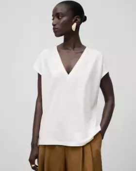 Свободная женская футболка из европейского льна Adolfo Dominguez, цвет Crudo