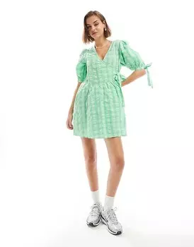 Свободное платье мини с запахом и легкой клеточкой ASOS Design