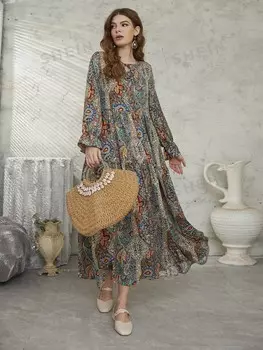 Свободное платье Mulvari с цветочным узором и рисунком пейсли, воротник-бабочка, рукава с рюшами Shein, мультиколор