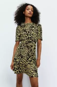 Свободное платье с рифленым подолом и завязкой на талии Warehouse, мультиколор