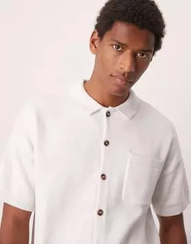 Свободное поло средней плотности из трикотажного хлопка на пуговицах ASOS DESIGN белого цвета