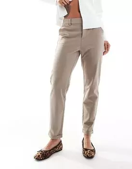 Свободные брюки в окаменелости Vero Moda