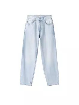 Свободные джинсы Bershka, светло-синий