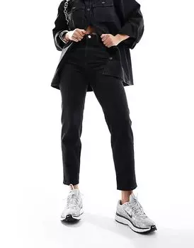 Свободные джинсы mom черного цвета Mango