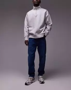 Свободные зауженные джинсы Tommy Jeans Isaac темного цвета