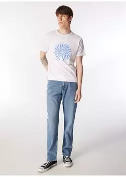 Свободный крой свободный крой нормальная талия прямые брюки голубые мужские джинсовые брюки L70W034F37 Lee, синий