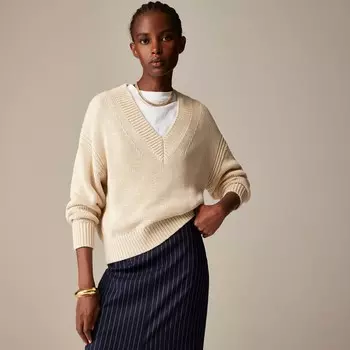 Свободный свитер с V-образным вырезом J.Crew, белый