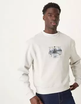 Свободный свитшот oversize с принтом гор светло-серого цвета ASOS DESIGN