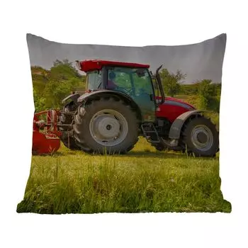 [T] Подушка для улицы MuchoWow - Трактор - Красный - Натуральный - Зеленый - Деревенская жизнь - 45x45 см - Устойчивость к атмосферным воздействиям - Подушка для отдыха - Чехлы для подушек - Декоративные чехлы для подушек - Декоративные чехлы дл...