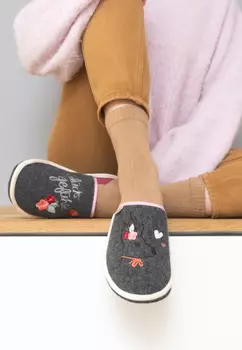 Тапочки Adelheid Filzpantoffel Glcksgefhle, серый