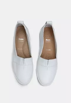 Тапочки Bata, бьянко