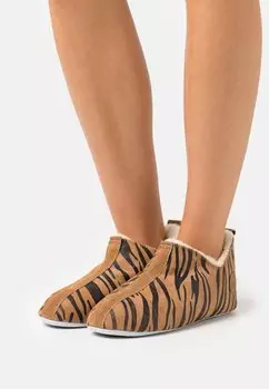 Тапочки LINA Shepherd, каштановый