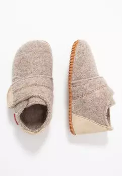 Тапочки OBERSTAUFEN Giesswein, цвет natur