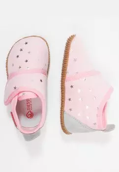 Тапочки SALSACH Giesswein, цвет candy