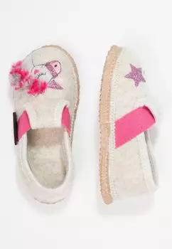 Тапочки Trabening Einhorn Giesswein, цвет offwhite