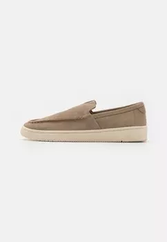 Тапочки TRVL LITE LOAFER TOMS, цвет taupe