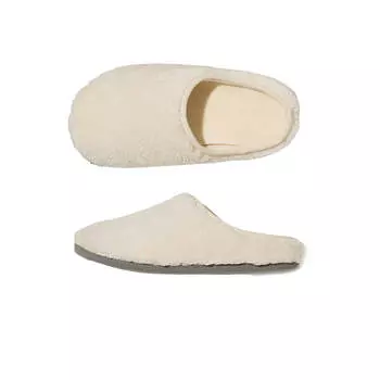 Тапочки Uniqlo Fluffy Yarn Washable, белый