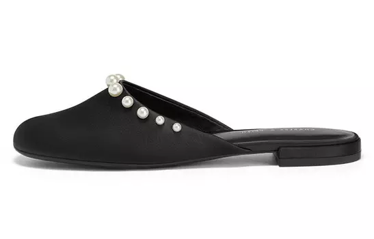 Тапочки женские Charles&Keith