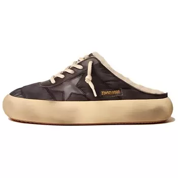 Тапочки женские Golden Goose Space-Star, коричневый