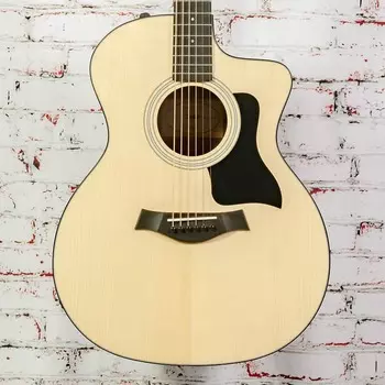 Taylor 114ce - Многослойная нижняя дека и обечайка из орехового дерева гитары