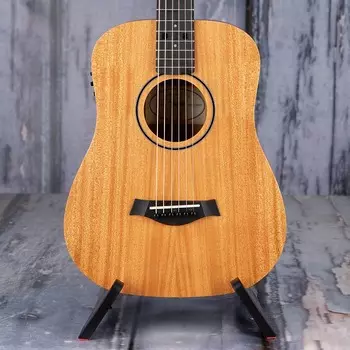 Taylor BT2e Baby Mahogany Taylor акустический/электрический, натуральный Taylor BT2e Baby Taylor /Electric, Natural