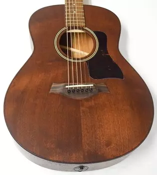 Taylor GTe Mahogany Тропическое красное дерево