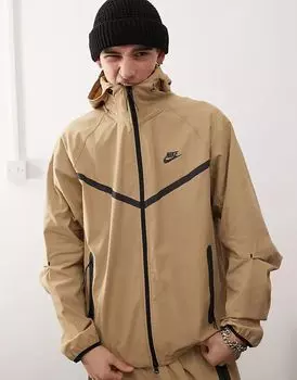 Техническая тканая куртка бежевого цвета Nike