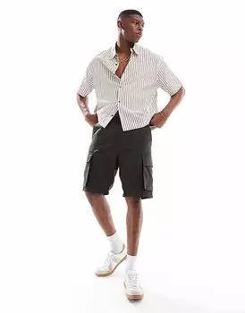 Технологичные шорты French Connection цвета хаки с карманами-карго