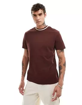 Темно-коричневая футболка ASOS DESIGN с вырезом в контрастную полоску