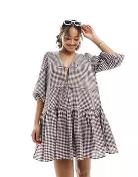 Темно-коричневое клетчатое короткое ярусное пляжное платье с завязками спереди Esmee Esme
