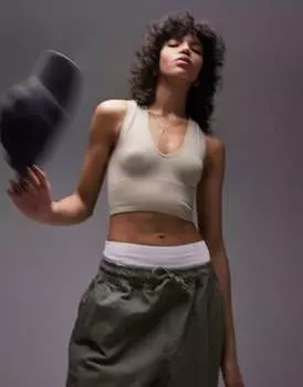 Темно-коричневый бесшовный укороченный топ с v-образным вырезом Topshop