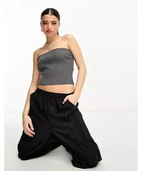 Темно-серый топ-бандо Pull&Bear с эффектом кислотной стирки