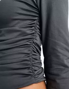 Темно-серый топ с открытыми плечами и длинными рукавами Pieces