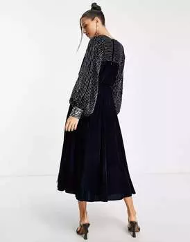 Темно-синее бархатное платье миди с линейной отделкой на кокетке ASOS