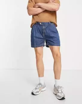 Темно-синие джинсовые шорты со складками ASOS DESIGN