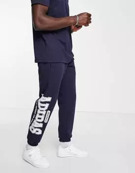 Темно-синие джоггеры оверсайз с крупным логотипом adidas Originals 'Preppy Varsity'