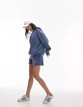 Темно-синие спортивные шорты с необработанным краем Topshop Vintage и вышивкой в тон «Upstate NYC»