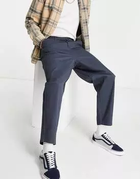 Темно-синие зауженные брюки свободного кроя ASOS DESIGN