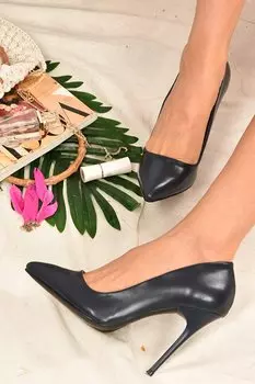 Темно-синие женские туфли на каблуке 8922151909 Fox Shoes