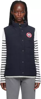 Темно-синий пуховик Canada Goose в стиле фристайл