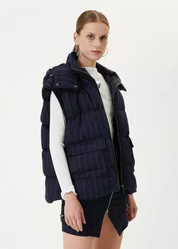 Темно-синий жилет Network