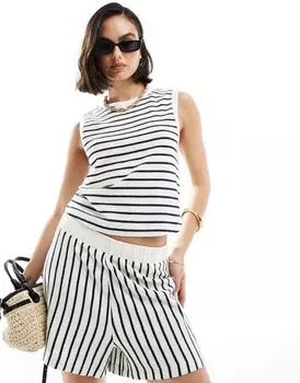 Темно-синяя кремовая текстурированная футболка в полоску ASOS