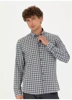 Темно-синяя мужская рубашка в клетку с воротником на пуговицах стандартного кроя Pierre Cardin