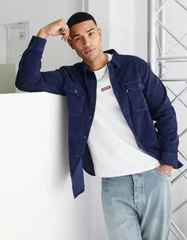 Темно-синяя рубашка Levi's Classic Worker с карманом и красным логотипом на язычке