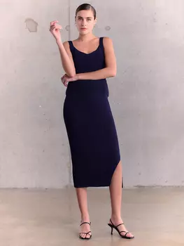 Темно-синяя вязаная юбка-труба в рубчик George., нави