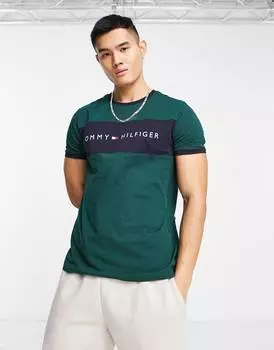 Темно-зеленая футболка с полоской спереди Tommy Hilfiger