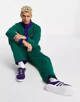 Темно-зеленые флисовые брюки adidas Originals 'Wander Hour'