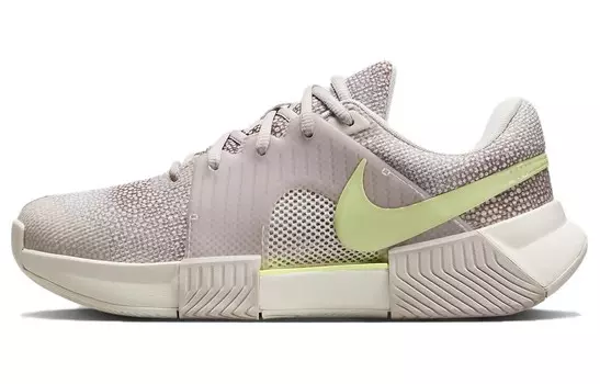 Теннисные кроссовки Air Zoom GP женские с низким верхом розовые/желтые Nike